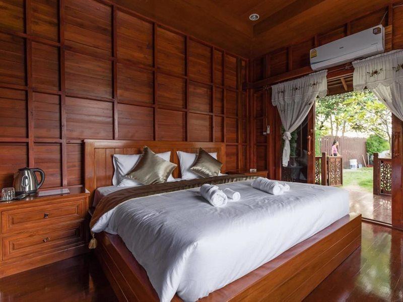 Oyo 837 Baan Kiang Nam Resort Банг-Ламунг Экстерьер фото