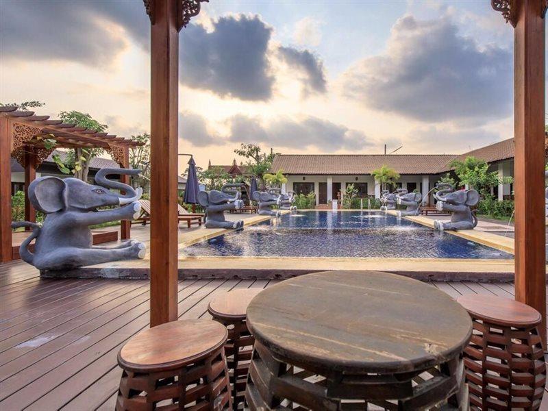 Oyo 837 Baan Kiang Nam Resort Банг-Ламунг Экстерьер фото