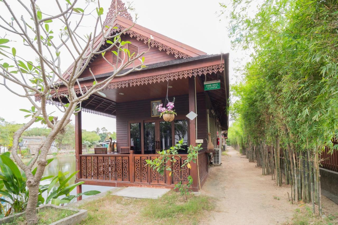 Oyo 837 Baan Kiang Nam Resort Банг-Ламунг Экстерьер фото