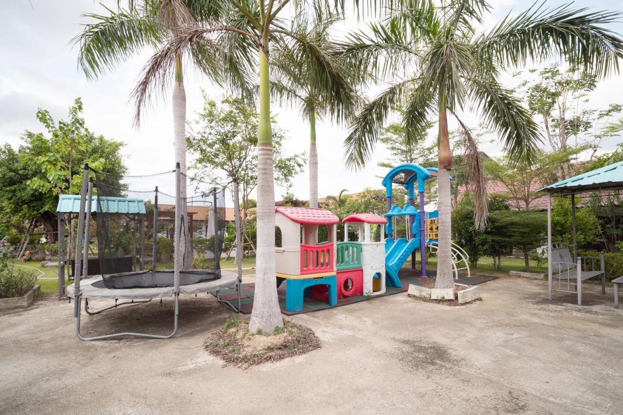 Oyo 837 Baan Kiang Nam Resort Банг-Ламунг Экстерьер фото